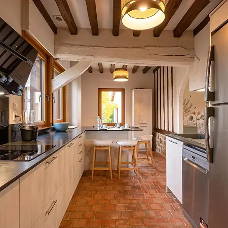 Large Charming Norman House With Pool Ferienhaus Saint-Ouen-de-Thouberville