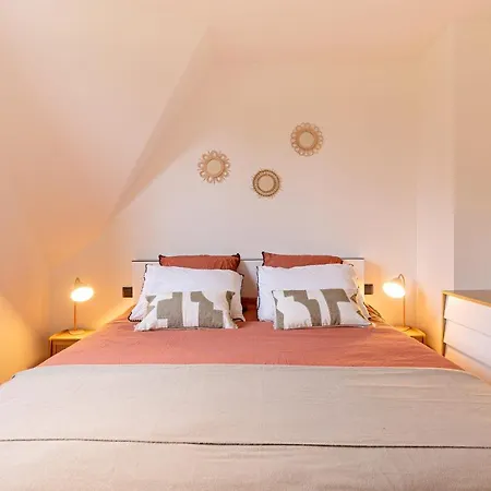 Ferienhaus Large Charming Norman House With Pool Saint-Ouen-de-Thouberville